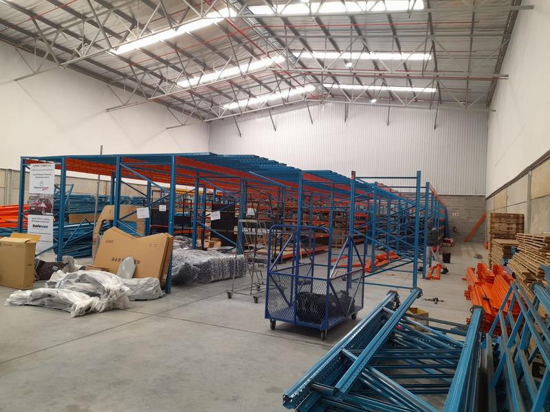 To Let Commercial Property for Rent in North End Eastern Cape